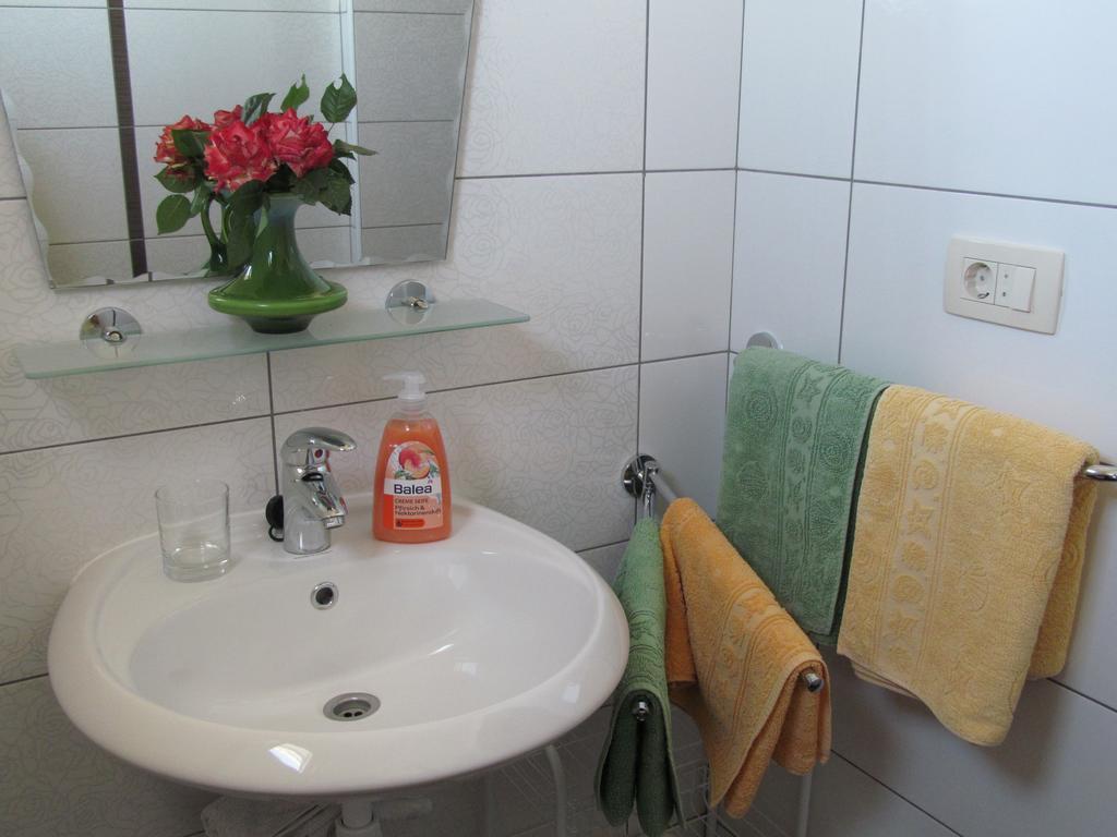 Apartment Danese Promajna Habitación foto