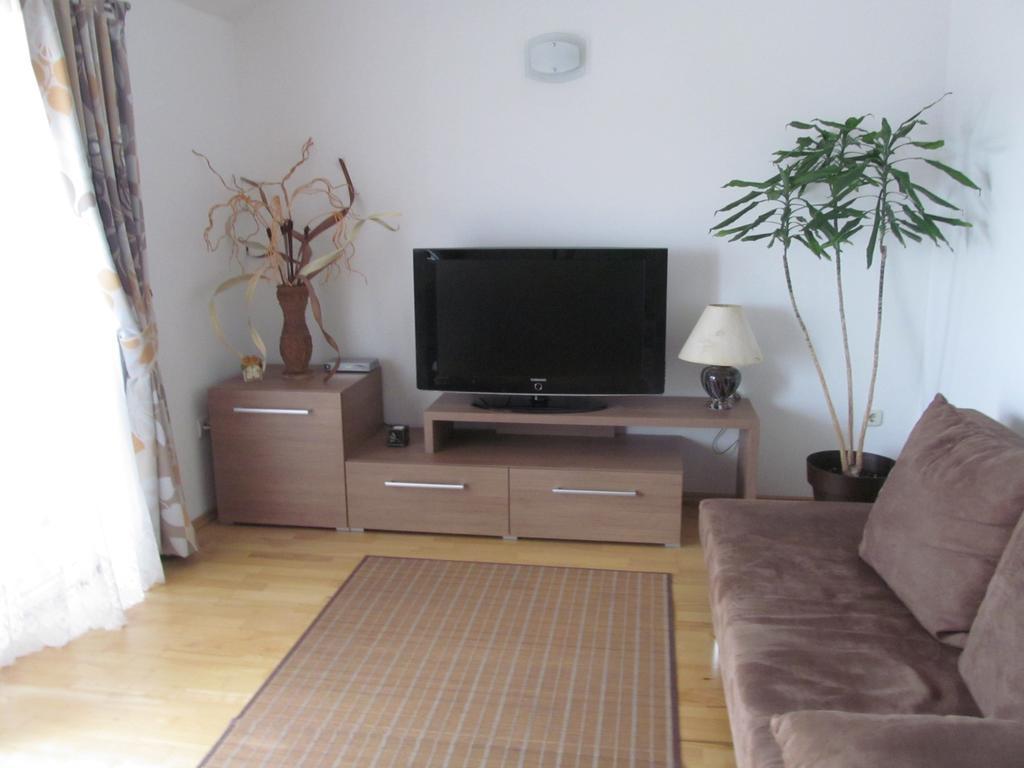 Apartment Danese Promajna Habitación foto