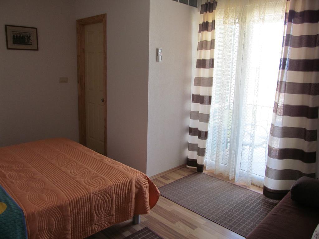 Apartment Danese Promajna Habitación foto